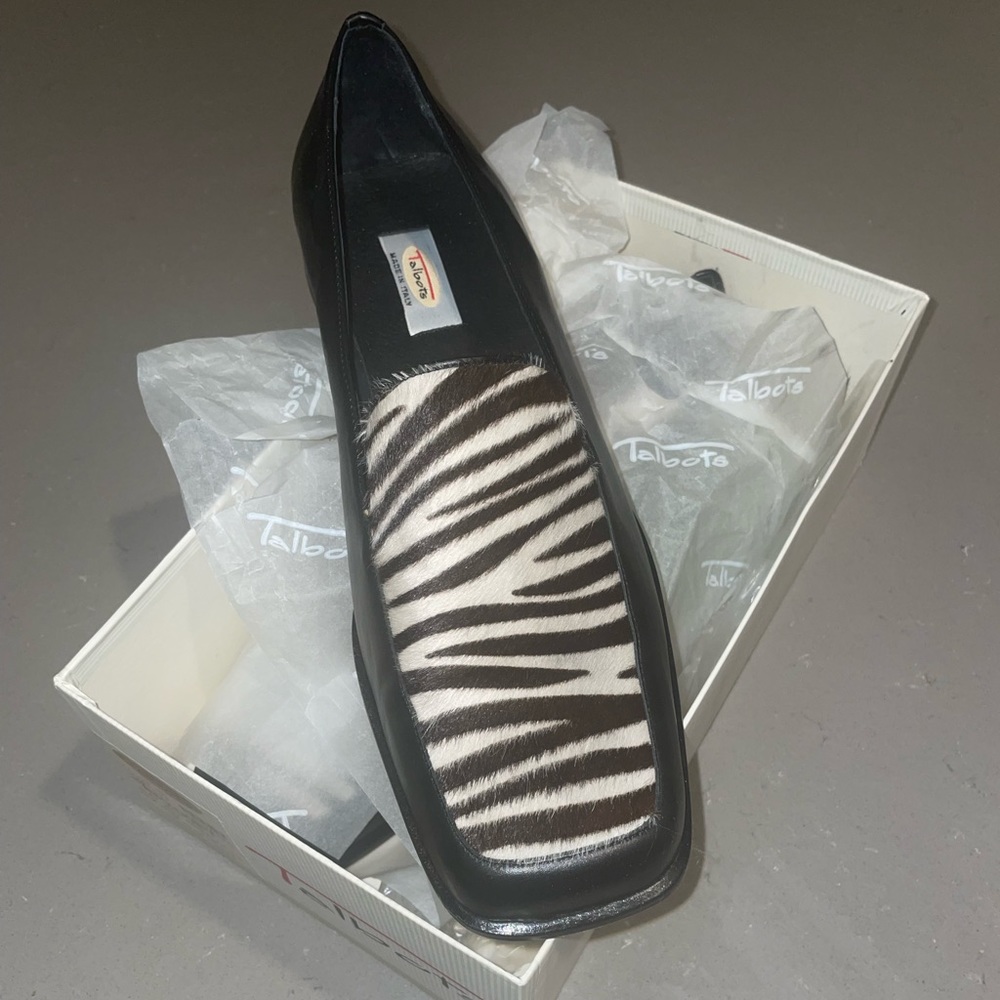Brand new Women’s (Zebra) black loafers